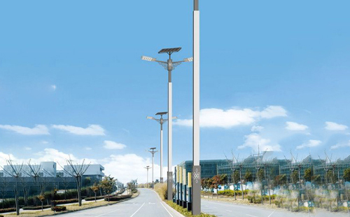 科学维护让太阳能精河LED路灯使用寿命突破15年